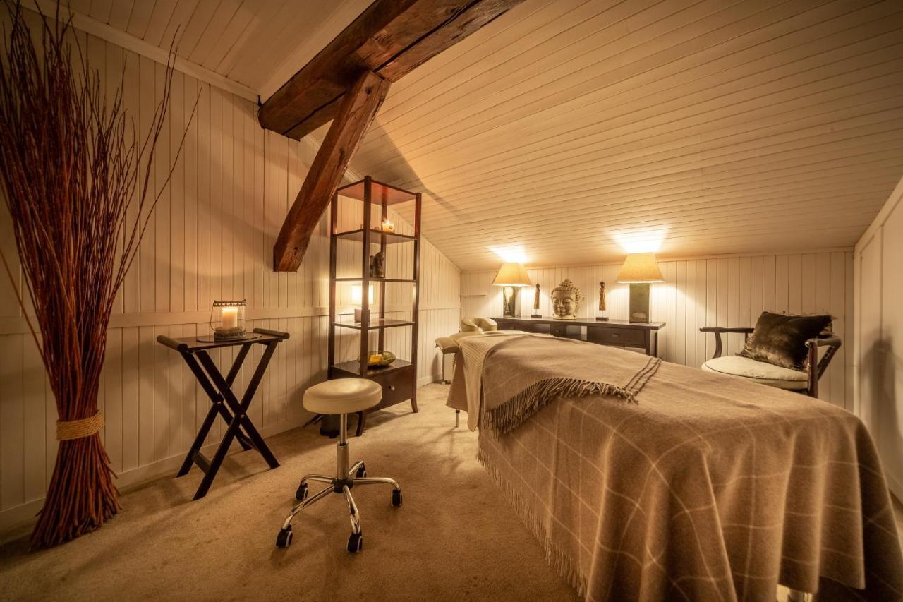 Chalet Fourmiliere Hotel Morzine Exterior photo
